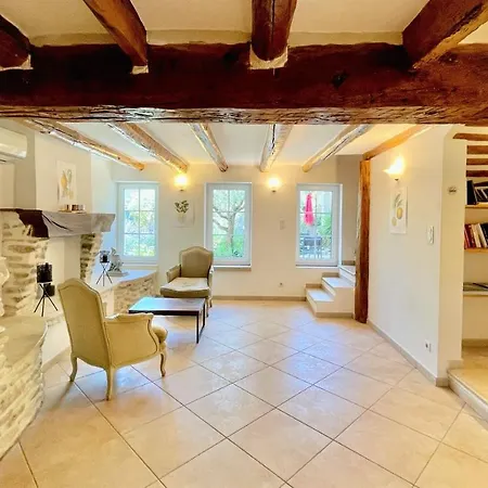 Hotel Clos Saint-michel & 3*